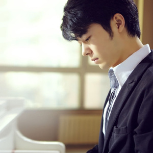 国产精品青青在线麻豆
